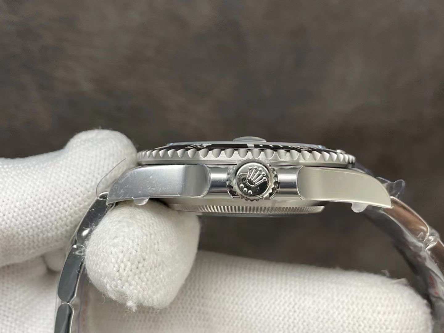 Rolex Submariner Date 41 Oyster Perpetual Oystersteel Cerachrom bezel insert in black ceramic black dial Oyster band Reference 126610LN 3 Rolex Submariner Date 41 Oyster Perpetual Oystersteel Cerachrom bezel insert in black ceramic black dial Oyster band Reference 126610LN - Image 3