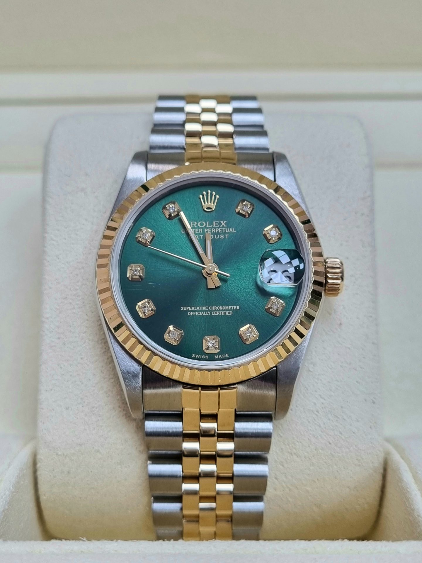 Rolex Datejust 31 Oyster Perpetual Oystersteel and yellow gold olive-green, diamond-set Jubilee band Reference 278273 2 Rolex Datejust 31 Oyster Perpetual Oystersteel and yellow gold olive-green, diamond-set Jubilee band Reference 278273 - Image 2